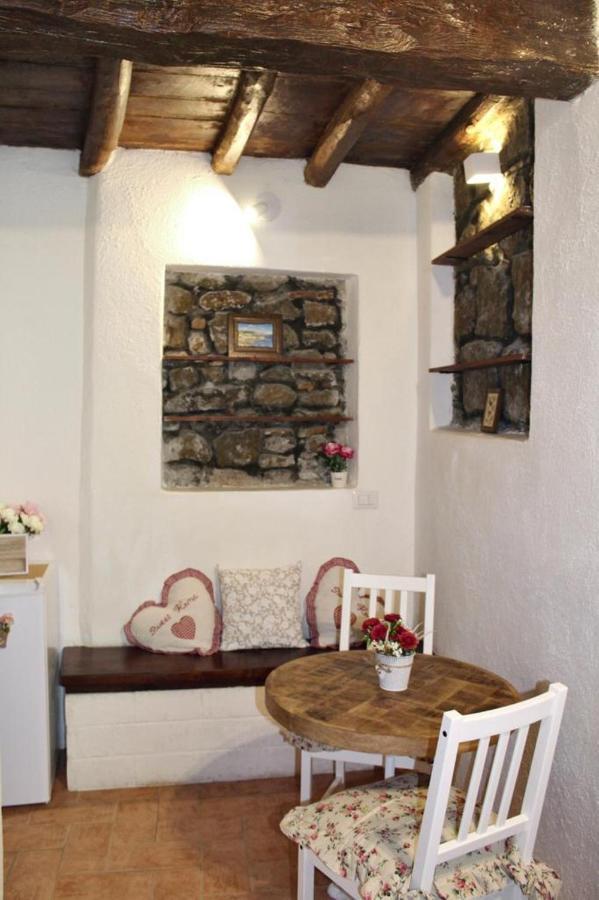 Torre Iolanda Bed & Breakfast Campagnano Di Roma Eksteriør bilde